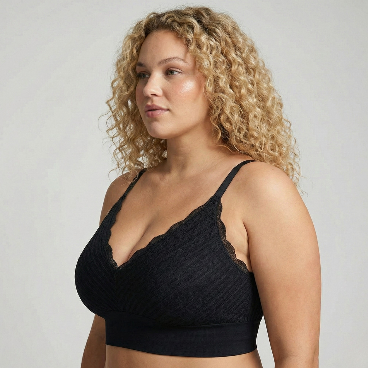 Emma Supportive Moisture-Wicking Bra